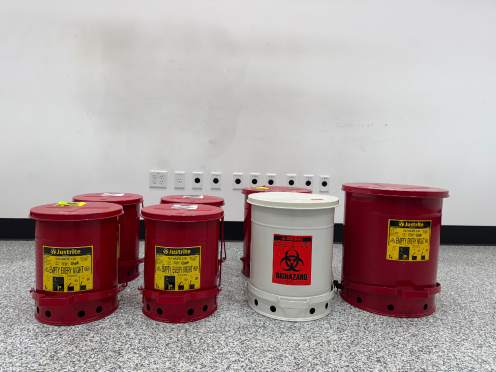 Image of JustRite 6 Gallon Oily Waste Cans - Quantity - 7